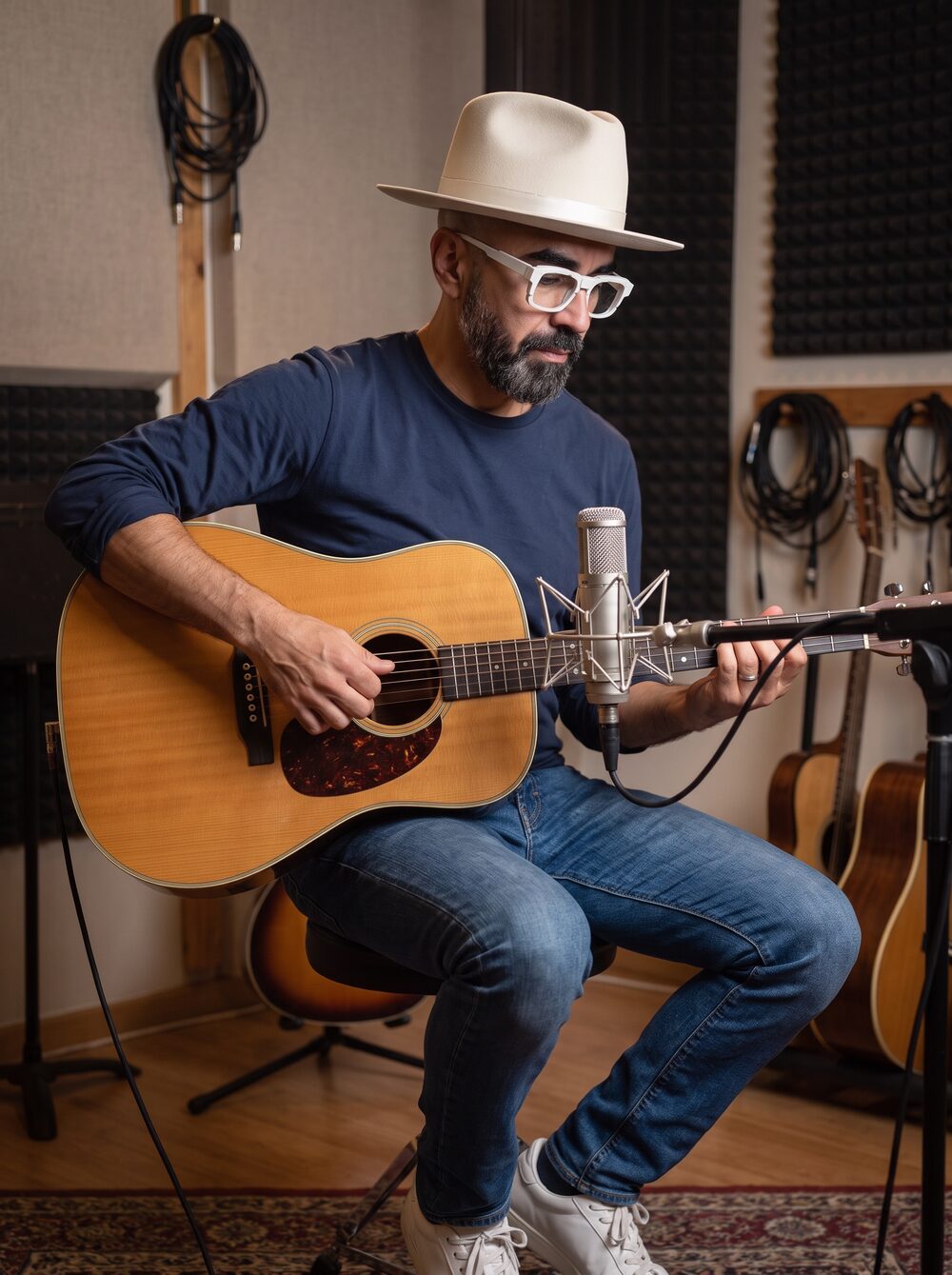 Mario Sandoval, cantante mexicano, sesión acústica de estudio